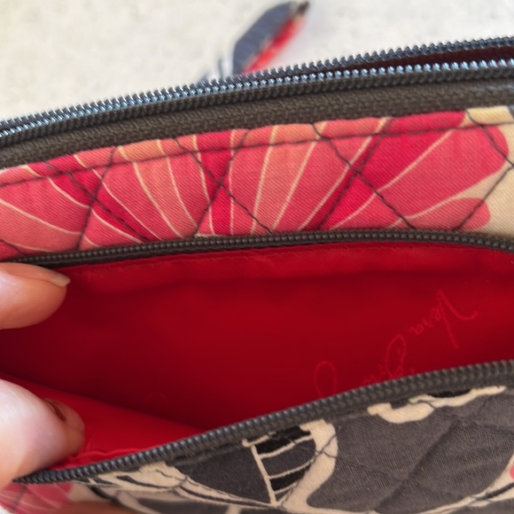 Vera Bradley wristlet - Picture 6 of 7